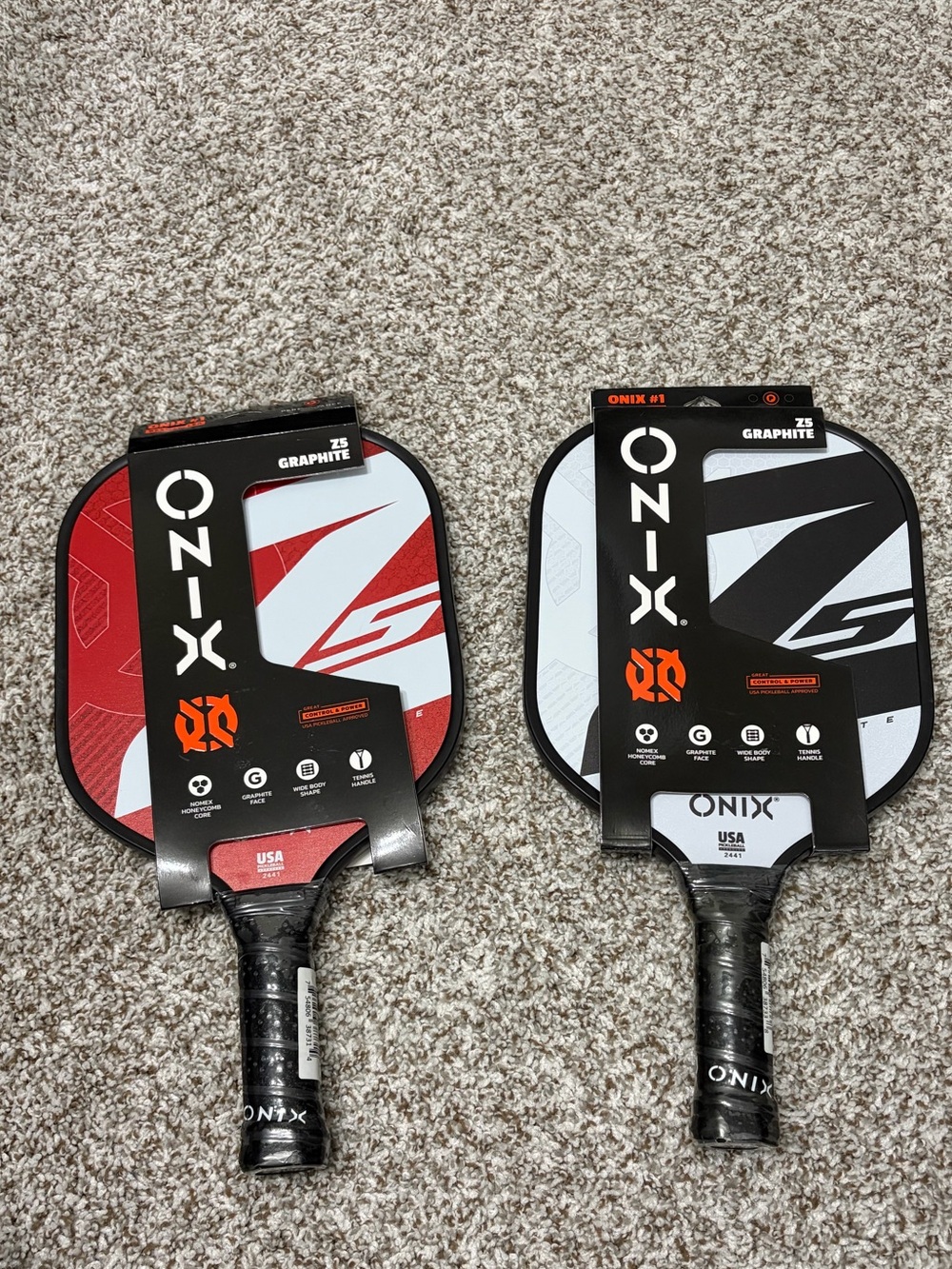 New With Tags Bundle of 2 Onix Graphite Z5 Pickleball Paddles ($180 Retail!)